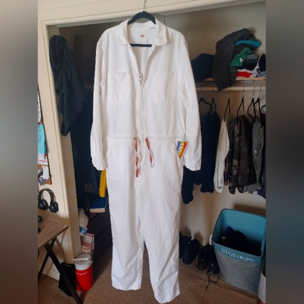 Levi's "Pride" Coveralls sz XL NWT